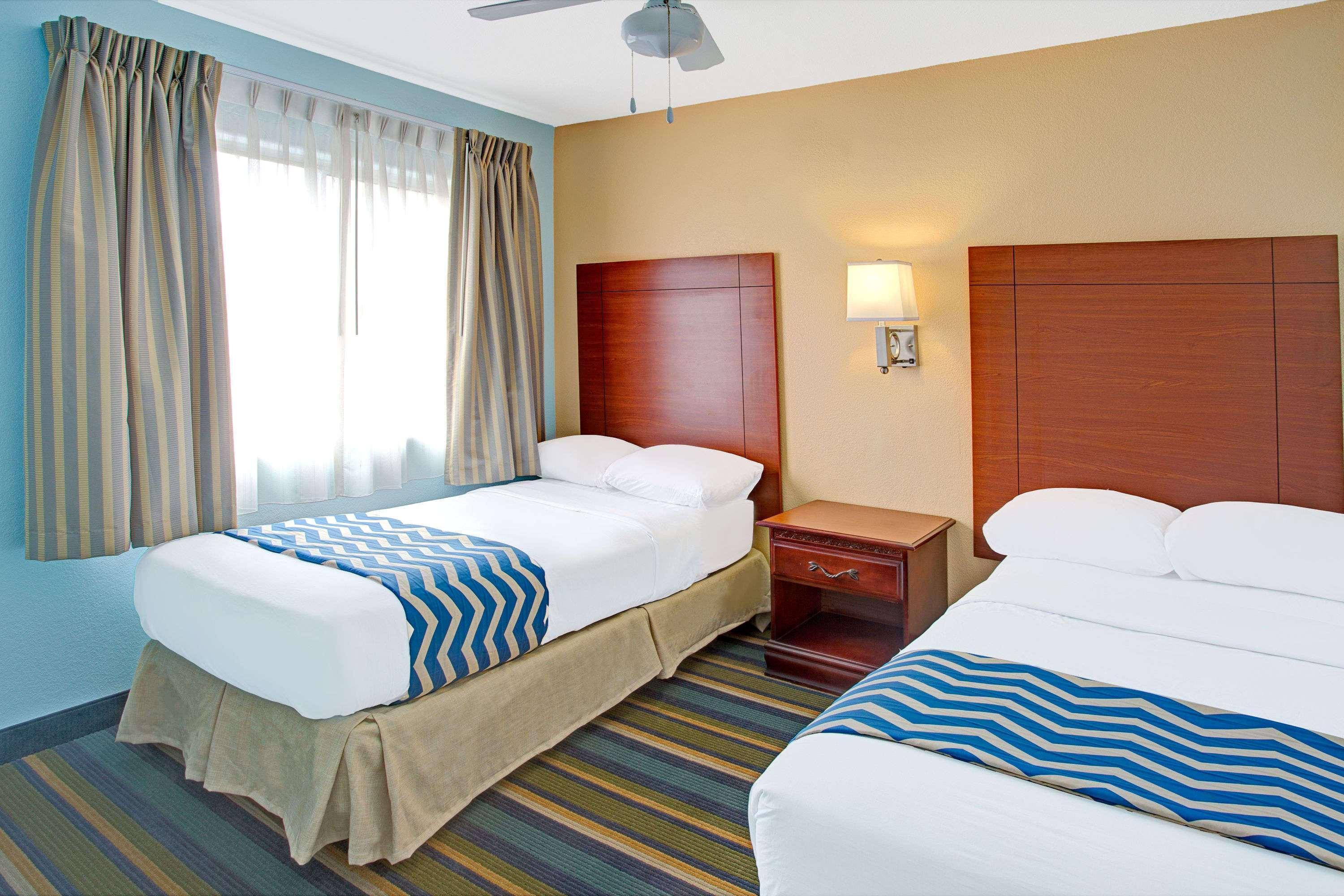 Travelodge By Wyndham Bishop Exterior foto